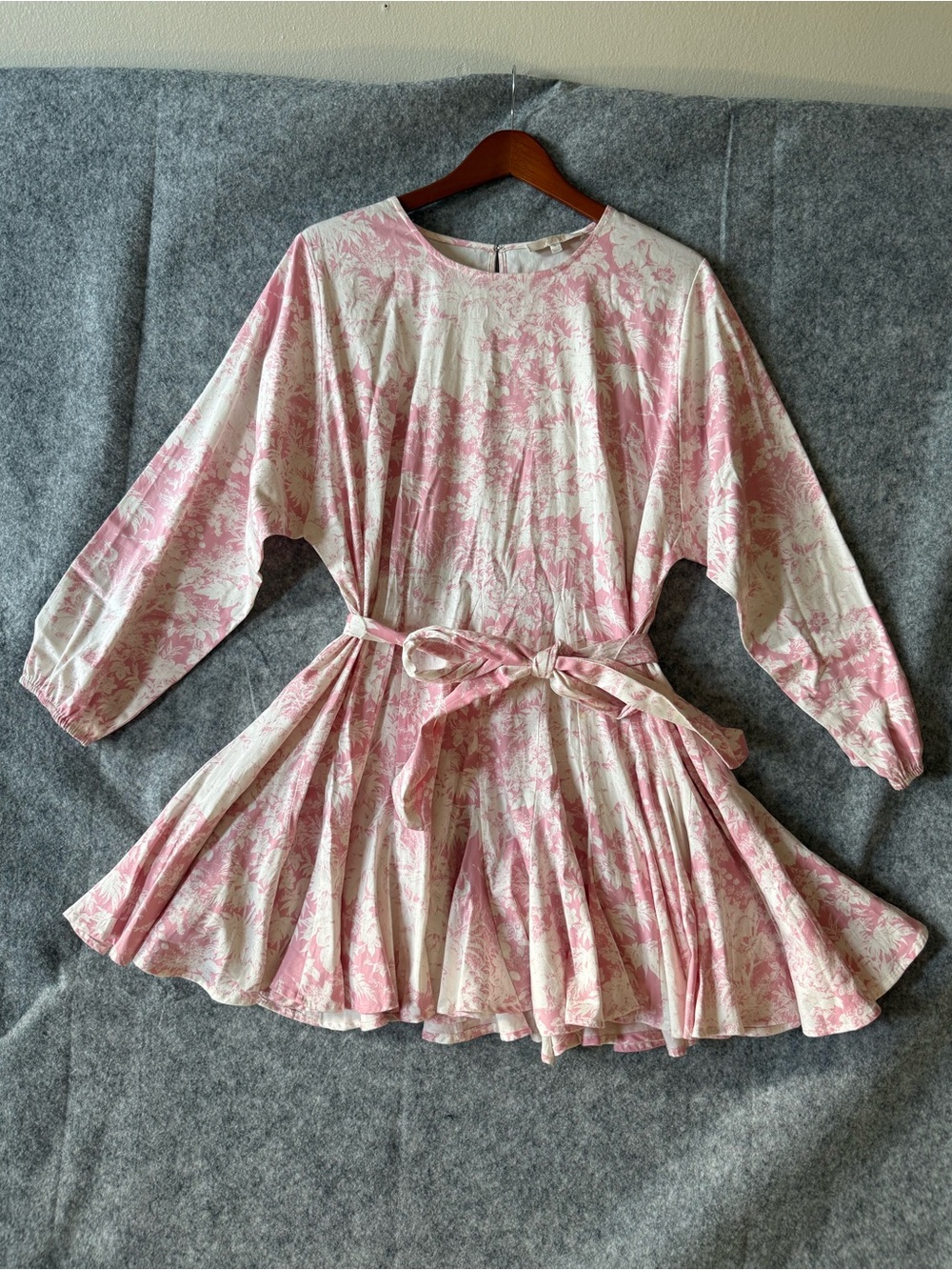 Wayf Altonia Botanical Peint Pink and Cream Floral Tie-Waist Dress-S